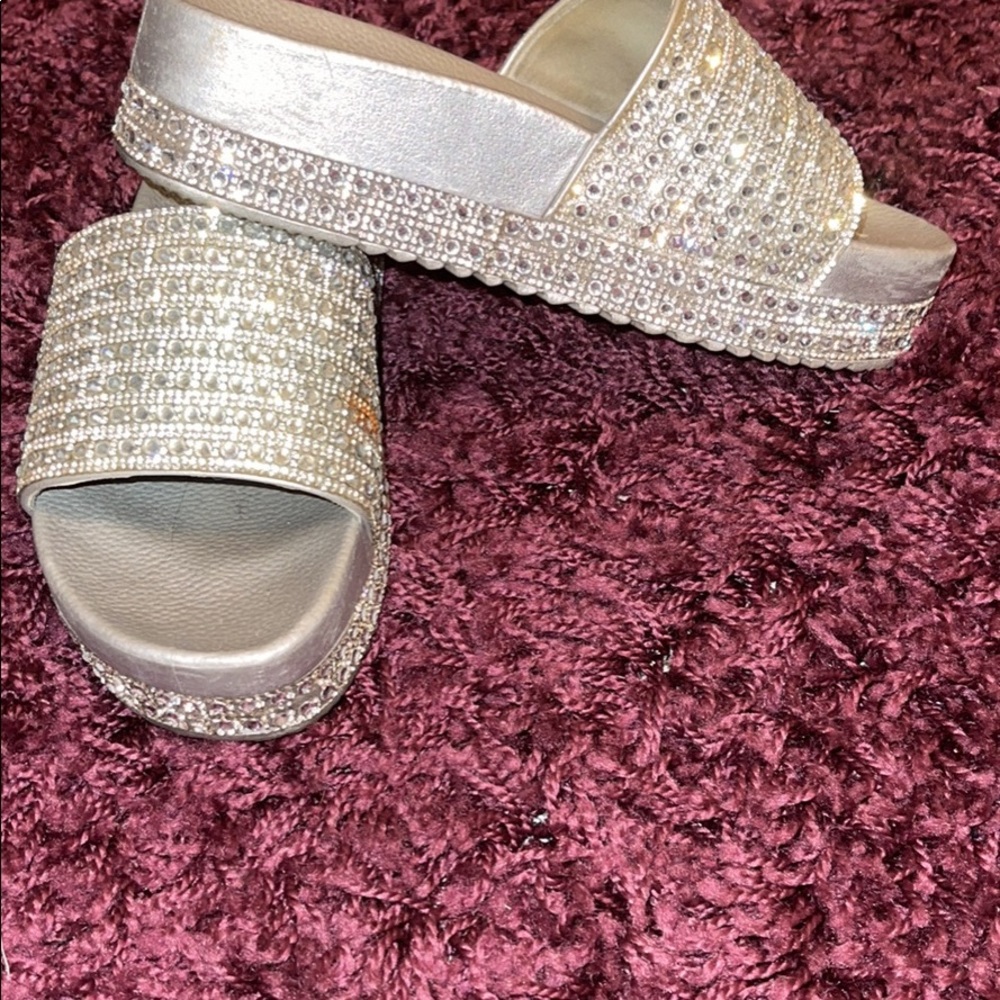 Shoes - Picture 2 of 2